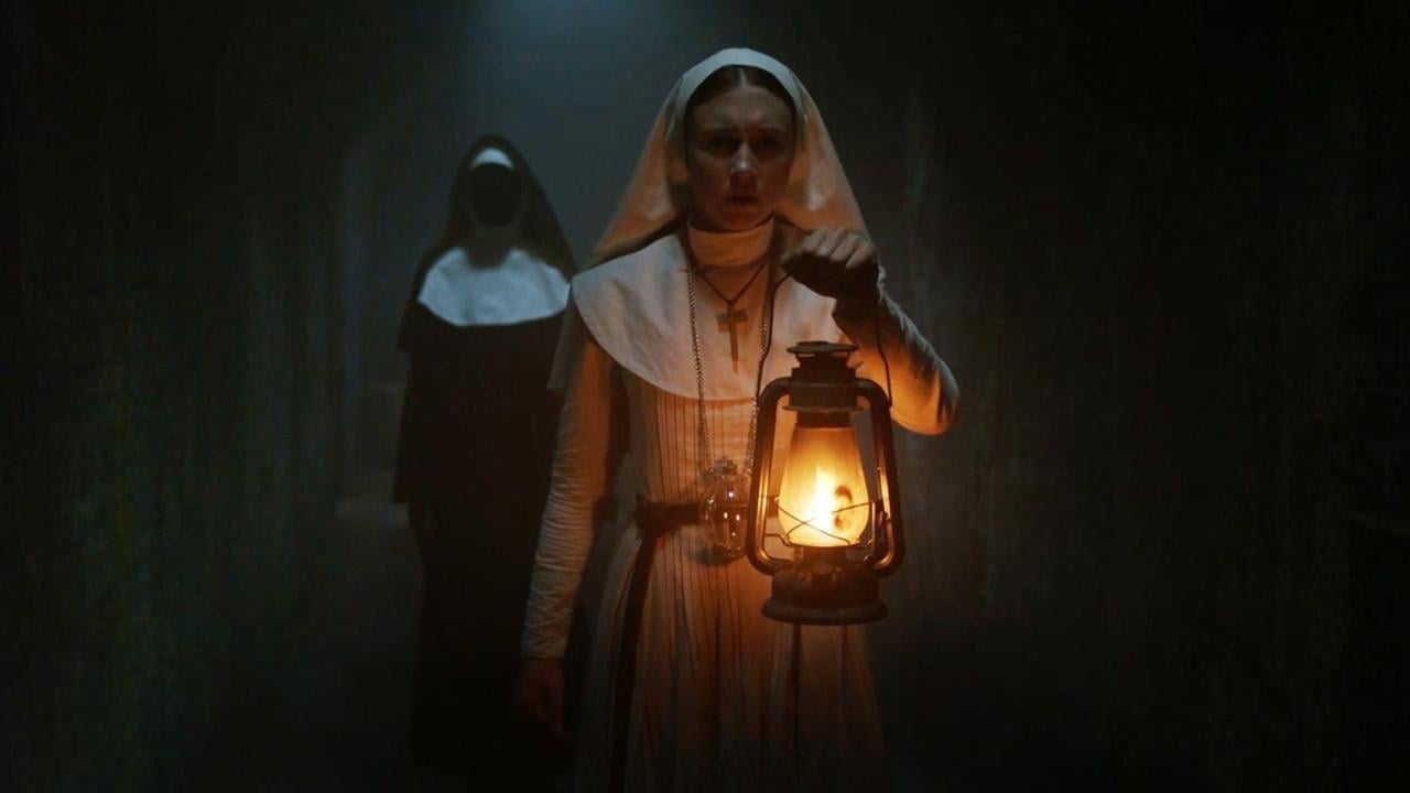 The Nun Hintergrundbild